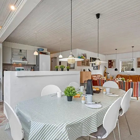Andine - 1-2km From The Sea By Interhome * Fanø