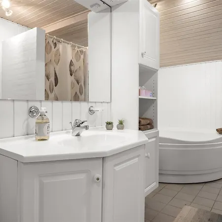 Andine - 1-2km From The Sea By Interhome Fanø